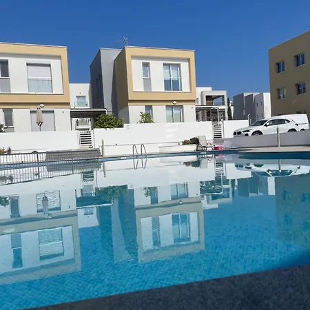 Rose Gardens Cozy Villa Paphos