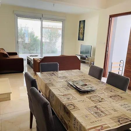 Rose Gardens Cozy * Pafos