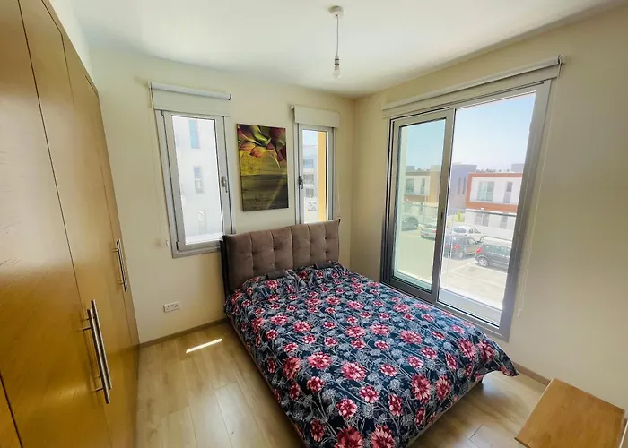 Rose Gardens Cozy Villa